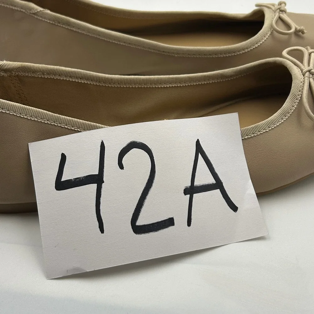 Time and Tru Ballet Flats Womens 11 Beige Square Toe Bow Memory Foam Balletcore